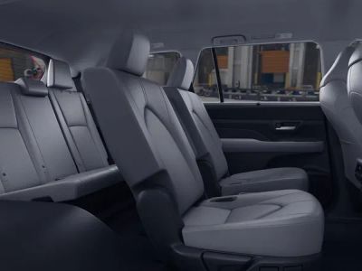 2026 Toyota Grand Highlander Hybrid - Photo 21