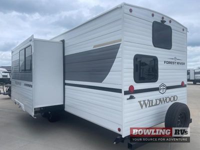 2026 Wildwood 300ICE - Photo 3