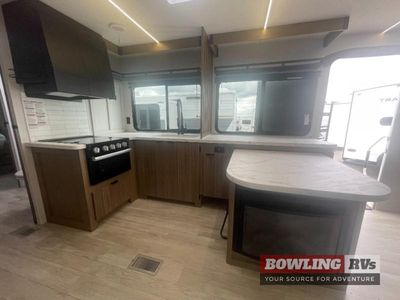 2026 Wildwood 300ICE - Photo 16