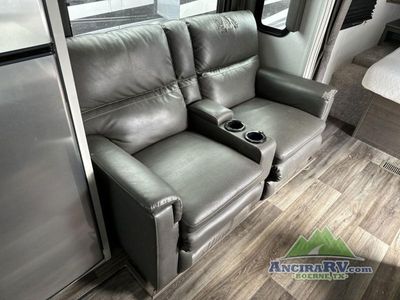 2021 Keystone RV Cougar Half-Ton - Photo 13