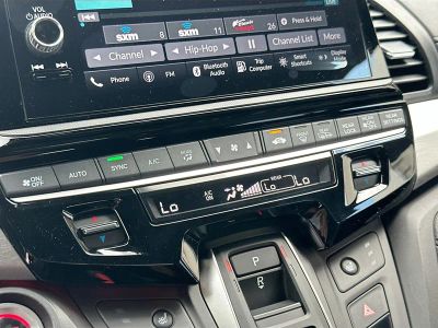 2026 Honda Odyssey — photo 12 view