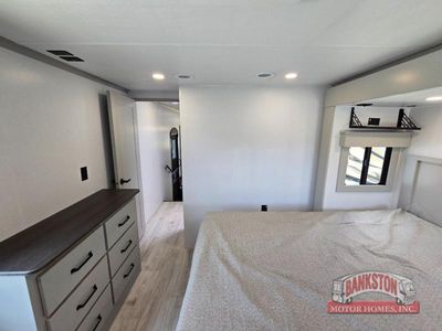 2026 Montana High Country 331RL - Photo 34