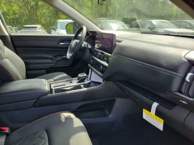 2026 Nissan Pathfinder — photo 31 view