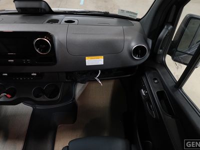2026 Thor Motor Coach Sanctuary - Photo 10