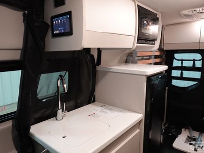 2026 Thor Motor Coach Sanctuary - Photo 15