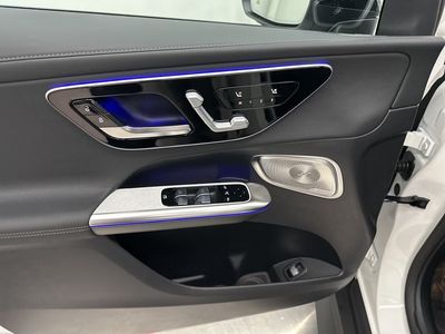 2026 Mercedes-Benz GLC - Photo 11