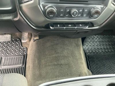 2017 Chevrolet Silverado 1500 — photo 12 view