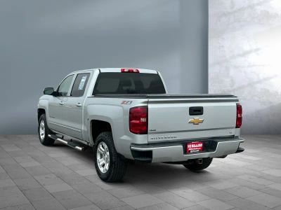 2017 Chevrolet Silverado 1500 — interior view