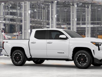 2026 Toyota Tacoma - Photo 14