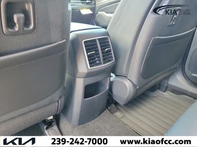2026 Kia Sportage — photo 13 view