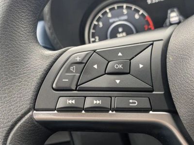 2025 Nissan Versa — photo 23 view