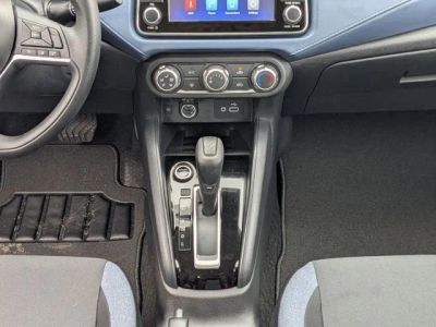 2025 Nissan Versa — photo 15 view
