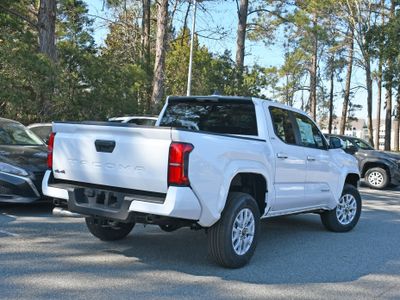2026 Toyota Tacoma - Photo 2