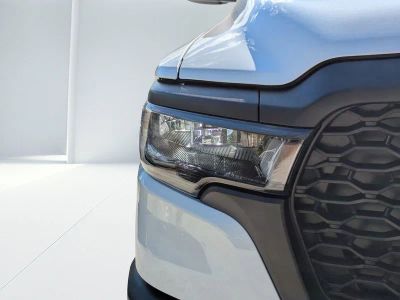 2026 Ram 1500 — photo 8 view