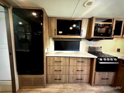 2023 Grand Design Imagine XLS — photo 11 view