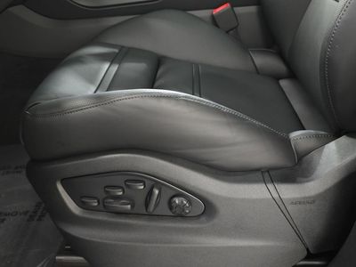 2026 Porsche Cayenne Coupe - Photo 23