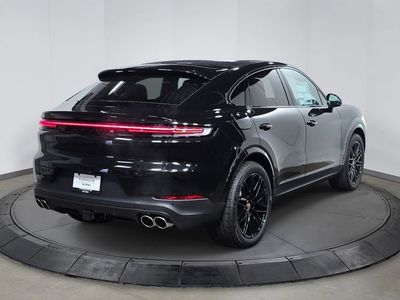 2026 Porsche Cayenne Coupe - Photo 7