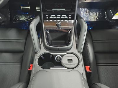 2026 Porsche Cayenne Coupe - Photo 20