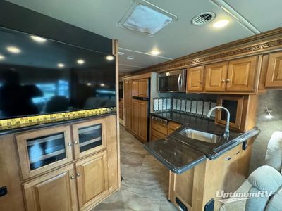 2016 Winnebago Adventurer - Photo 6