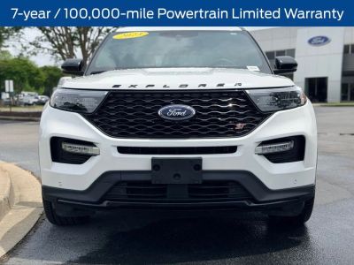 2023 Ford Explorer - Photo 4