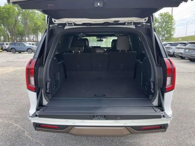 2026 Ford Expedition - Photo 10