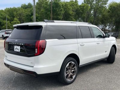 2026 Ford Expedition - Photo 3