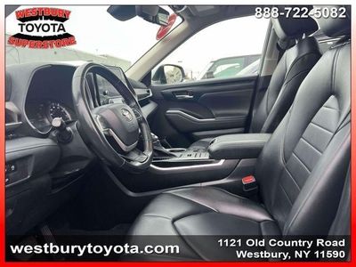 2023 Toyota Highlander - Photo 19