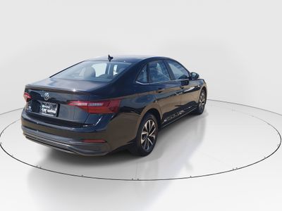 2024 Volkswagen Jetta - Photo 7