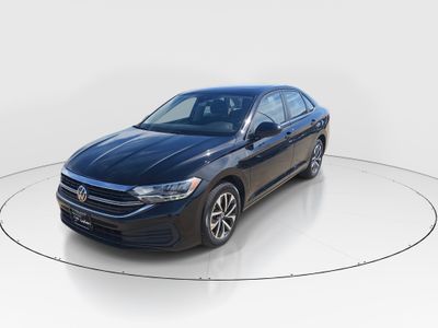 2024 Volkswagen Jetta - Photo 3