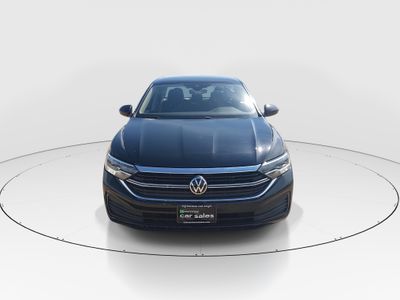 2024 Volkswagen Jetta - Photo 2
