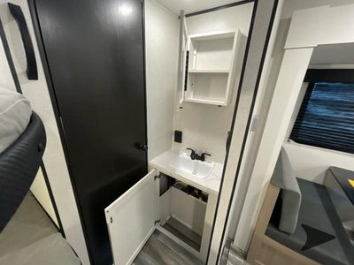 2026 Jayco Jay Flight SLX - Photo 35