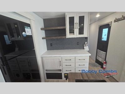 2026 Forest River RV Grand Surveyor - Photo 15