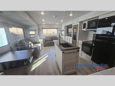 2026 Forest River RV Grand Surveyor - Photo 10
