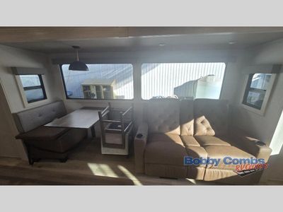 2026 Forest River RV Grand Surveyor - Photo 11
