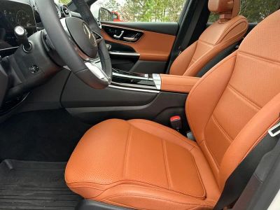 2025 Mercedes-Benz GLC - Photo 19