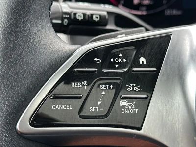 2025 Mercedes-Benz GLC - Photo 21