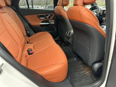 2025 Mercedes-Benz GLC - Photo 33