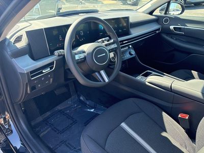 2026 Hyundai Sonata Hybrid — photo 32 view