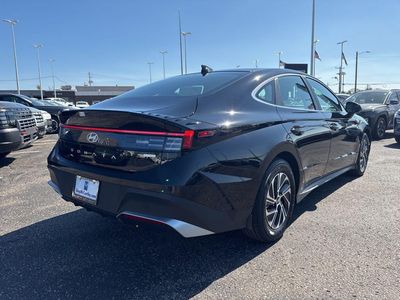 2026 Hyundai Sonata Hybrid — photo 28 view