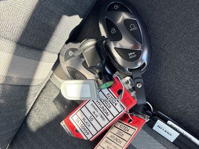 2026 Hyundai Sonata Hybrid — photo 23 view