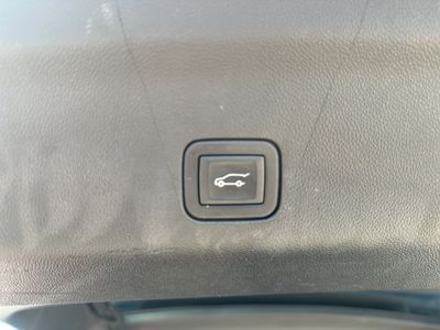 2023 GMC Yukon - Photo 31
