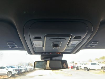 2023 GMC Yukon - Photo 28