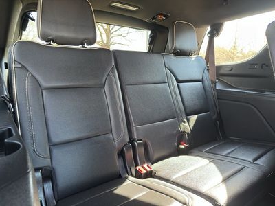 2023 GMC Yukon - Photo 32
