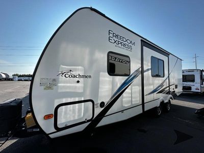 2021 Coachmen RV Freedom Express Ultra Lite - Photo 7