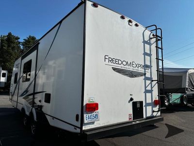 2021 Coachmen RV Freedom Express Ultra Lite - Photo 4