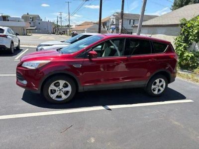 2014 Ford Escape — side profile view