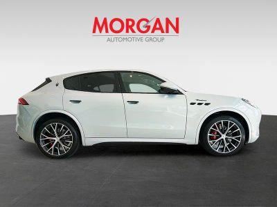 2026 Maserati Grecale — side profile view