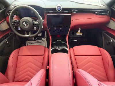 2026 Maserati Grecale — photo 15 view