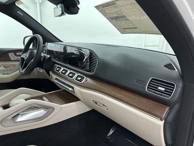 2026 Mercedes-Benz GLE — photo 64 view