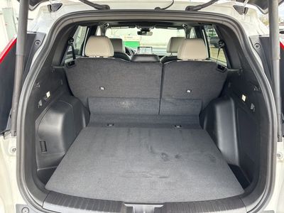 2023 Honda CR-V Hybrid Sport Touring — photo 22 view